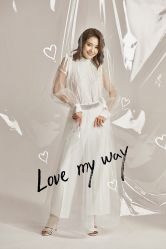 -雪中彩影婚纱摄影·微光艺术中心