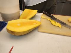 -椰小咖(亚龙湾东榕美食广场店)