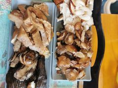 -云朵小院·石锅鱼·野生菌餐厅(蒗放店)