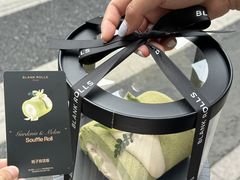 -白蘭BLANK(杭州湖滨银泰in77C区店)