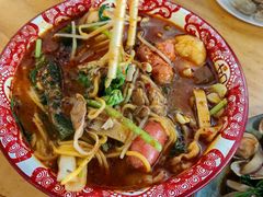 老式麻辣烫-大茗东北烧烤·鹤岗小串·老式麻辣烫(紫藤路店)