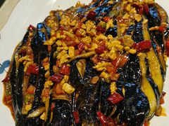 茄子焖尖椒-枫林饺子