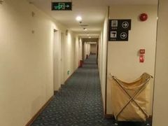 -7天酒店·广州天河公园地铁站店