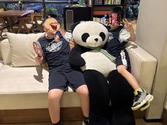 -成都太古里总府王府井亚朵X酒店