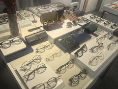 -浮光眼镜·蔡司视觉合作·数字验配中心(陆家嘴店)