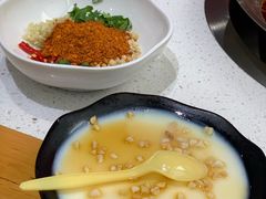 -牛华八婆麻辣烫(龙湖U城店)