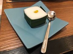 -樾餐厅泰式海鲜火锅(民歌湖店)