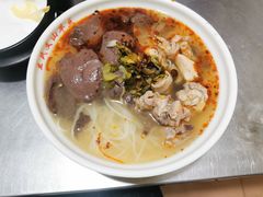 -文山荷鲜居(翠湖店)