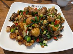 -佬缸炮江湖川菜(玉林店)