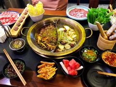 -沸炉重庆老火锅(军事博物馆店)