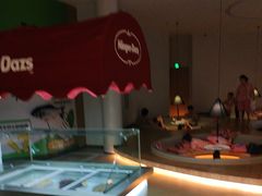 -涨巢·潮玩水疗局