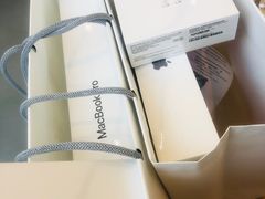 -Apple零售店(新街口店)