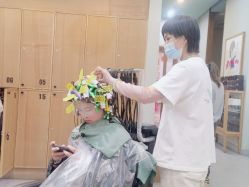 -蘑菇发型