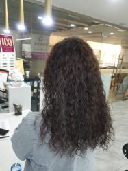 -镁连社·美联社