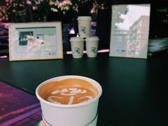 拿铁-JPG coffee(广州体育西店)