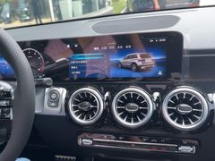 -上海星瀚奔驰4S店(红柳路店)