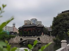 -梁园