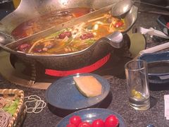 -湊湊火锅·茶憩(打浦桥日月光店)