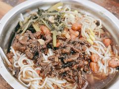 -灵山卢梅燕粉店