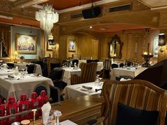 -火车头法国西餐厅