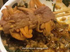 -宏姐串串香(宏伟路店)