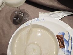 -香山湖家家宴(中山陵店)