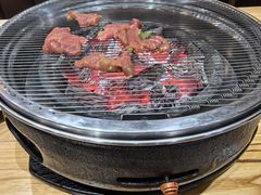 -青瓦餐厅·生鱼片·韩园烤肉(西塔店)