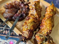 -乡村馕坑肉·烧烤·新疆菜·本地人更爱吃(阿勒泰首店)
