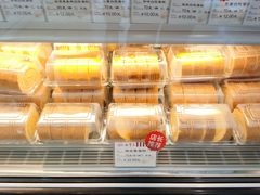 瑞士卷蛋糕-红宝石·鲜奶小方·海派西点房(联洋店)