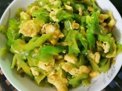 苦瓜炒蛋-汉通东林海鲜大酒店(鼓楼孝闻街店)