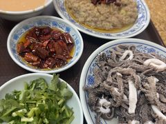 -门框胡同百年卤煮(新街口店)