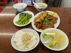-猪脚洪隆江猪脚饭