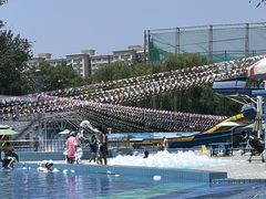 -青年湖公园水上世界