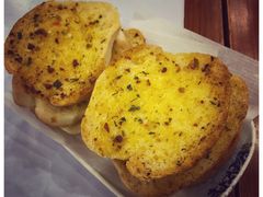 蒜蓉面包-番茄屋葡式美食(总店)