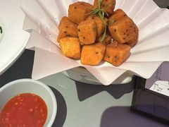 -桂满陇·手作小笼包&江南叫花鸡(中山公园店)