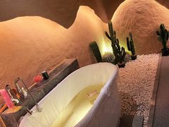 -快乐大桶水养生足浴SPA(前兴路店)