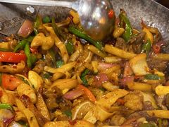 -富正毅三下锅(体育馆店)