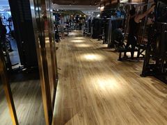 -银吉姆健身(恒隆馆)