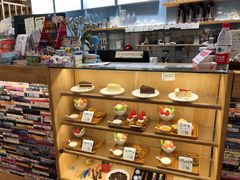 -猫的天空之城概念书店(杭州南宋御街店)