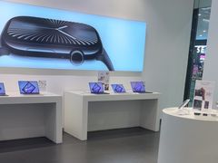 -Apple授权专营店(宝山万达店)
