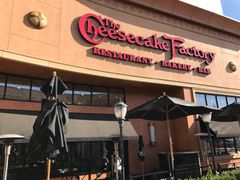 -The Cheesecake Factory(baldwin avenue)