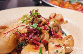 Ham and Garlic Mini Mushrooms