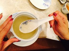 -顶上鱼翅燕窝专卖店
