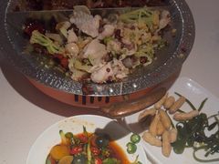 -小鱼小牛·鱼牛干锅·脆鱼火锅(世欧广场店)