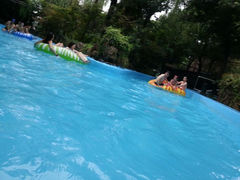 android_upload_pic-热带风暴水上乐园