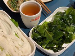 -邹开喜·小海鲜醉鸡煲·潮汕鲜切牛肉店(襄阳北路店)