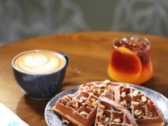 -Bracket Coffee(工体店)
