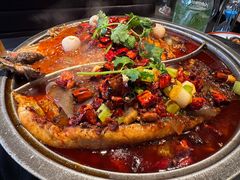-辣尚瘾·烤鱼·新川菜(交大直营店)