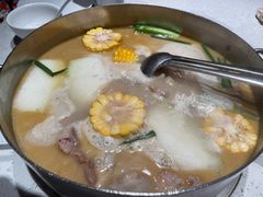 -肥仔文澳门猪骨煲(南京西路店)