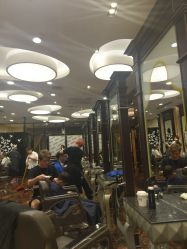 点击看大图 -八佰伴8008星级形象店